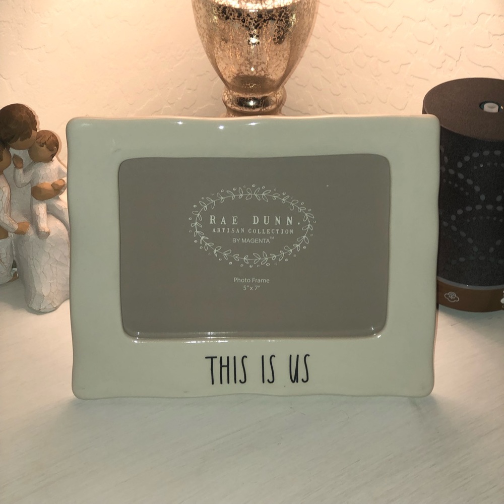 🖤 RAE DUNN This is Us Frame🖤